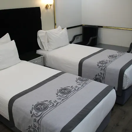 Hotel Grand Duayen *